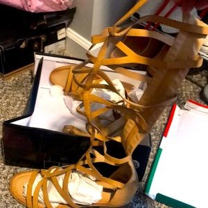 Women gladiator sandals size 8 1/2